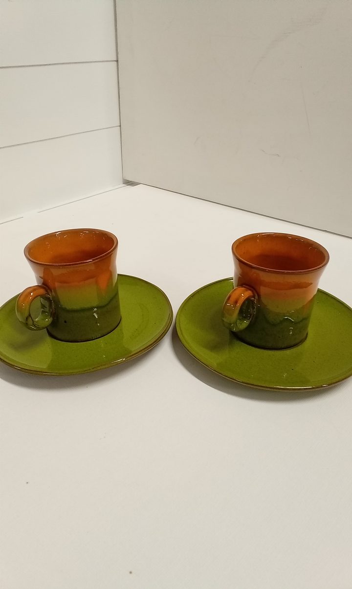 2 kop en schotels Vintage Groen Oranje kopen bij RataPlan webshop!