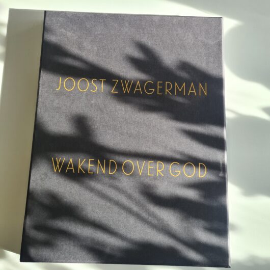 BOEK: Wakend over God kopen bij RataPlan webshop!