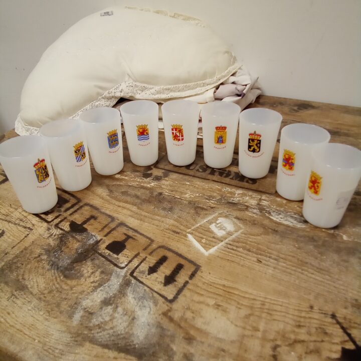Vintage glazen kopen bij RataPlan webshop!