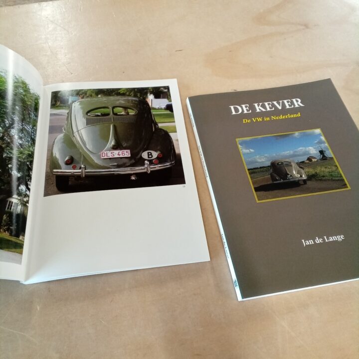 Twee Volkswagen boeken kopen bij RataPlan webshop!