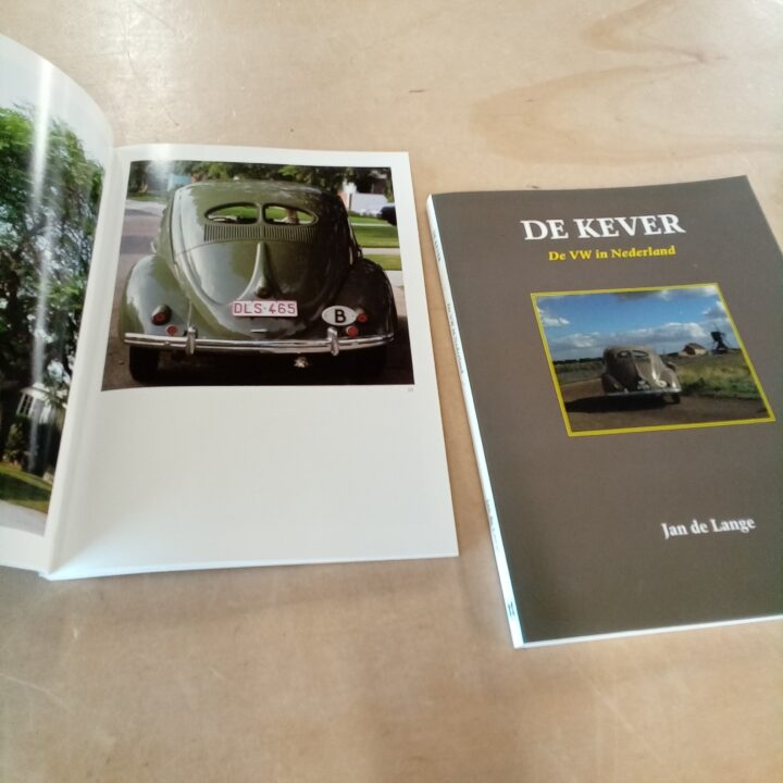 Twee Volkswagen boeken kopen bij RataPlan webshop!