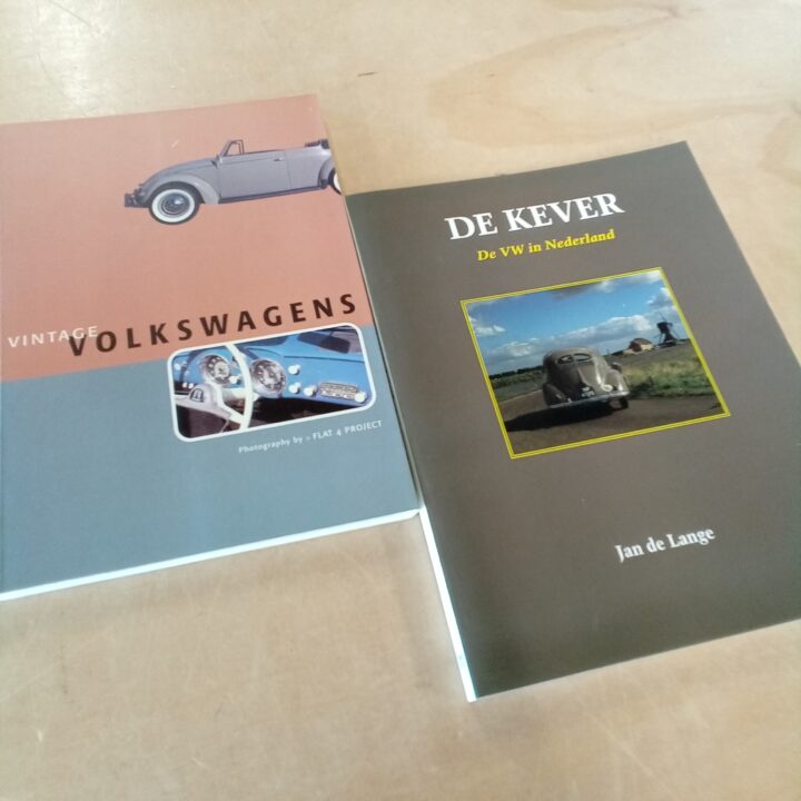 Twee Volkswagen boeken kopen bij RataPlan webshop!