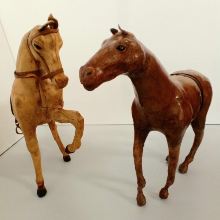 2 Paarden Gemaakt van Leer kopen bij RataPlan webshop!