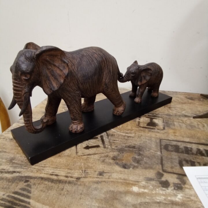 Olifant met kleine olifant kopen bij RataPlan webshop!