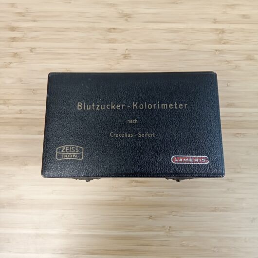 Vintage glucometer