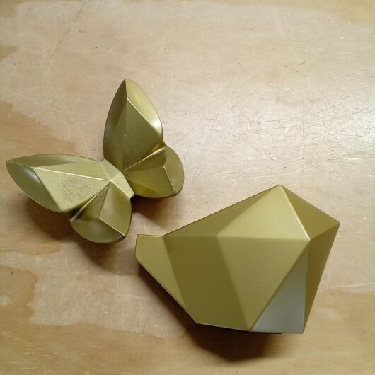 Vogel en vlinder Sculptuur kopen bij RataPlan webshop!