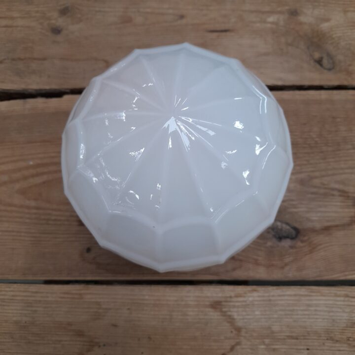 Art Deco lampje roze kopen bij RataPlan webshop!