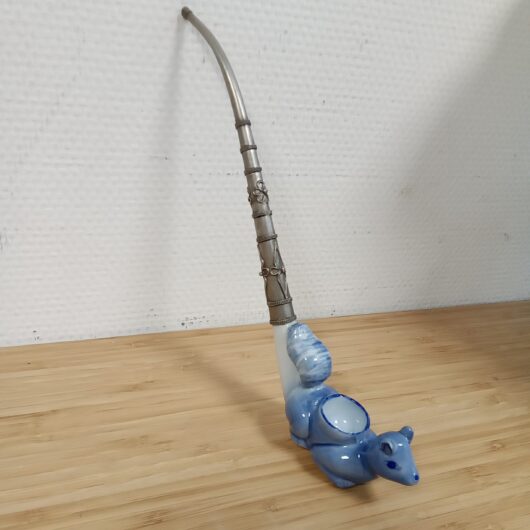 Vintage pijp met eekhoorn kopen bij RataPlan webshop!