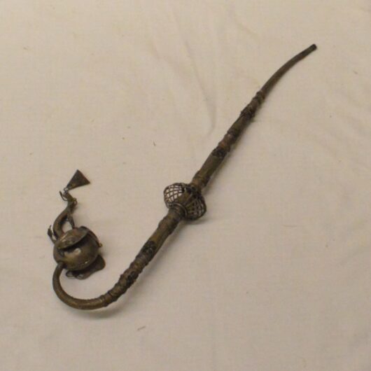 Antieke Tibetaanse rituele pijp kopen bij RataPlan webshop!