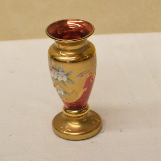 Vintage Bohemian Cranberry Glass Vase kopen bij RataPlan webshop!