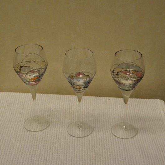 3 glazen Milano Romania Mosaic Balloonwine glasses kopen bij RataPlan webshop!