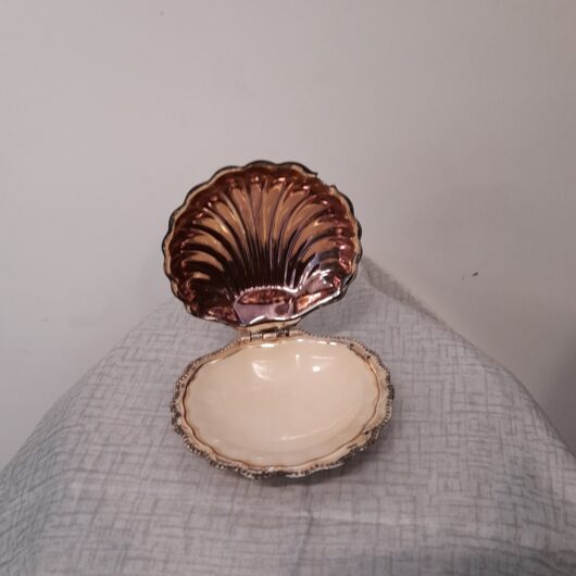 Vintage metalen oesterschelp kopen bij RataPlan webshop!