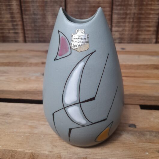 Plazuid vaas model Sarrento kopen bij RataPlan webshop!