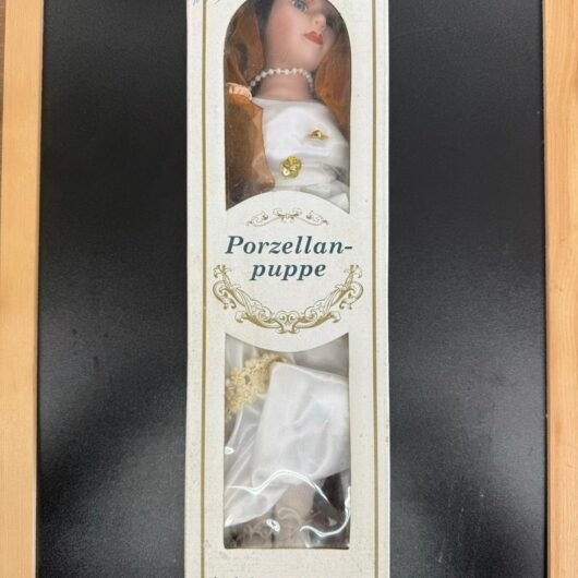 Porseleinen pop Sammel-Edition kopen bij RataPlan webshop!