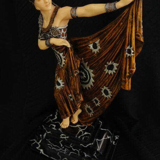 Art deco dansarese kopen bij RataPlan webshop!