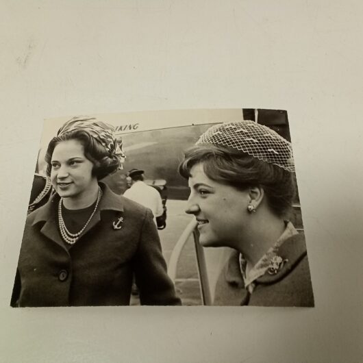 Orginele persfoto prinses beatrix en margriet 1965 kopen bij RataPlan webshop!